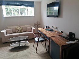 The Elvetham Hotel