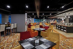 Pullman Kuala Lumpur City Centre Hotel & Residences