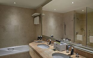 Pullman Kuala Lumpur City Centre Hotel & Residences