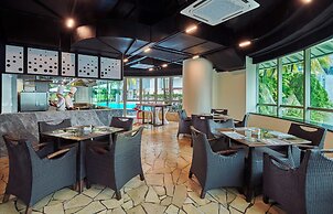 Pullman Kuala Lumpur City Centre Hotel & Residences