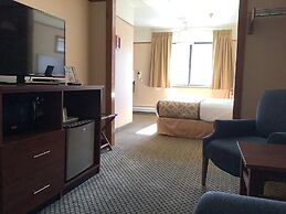 Luxury Inn And Suites