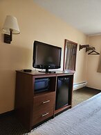 Luxury Inn And Suites