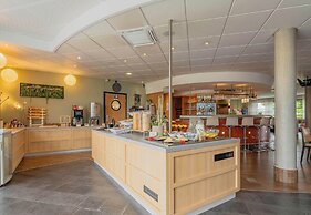 B&B HOTEL Calais Terminal Cité de l'Europe 4 étoiles