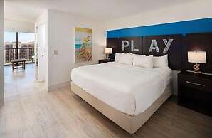 St Pete Shores Hotel