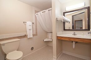 Boarders Inn & Suites by Cobblestone Hotels - Faribault