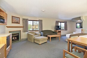 Boarders Inn & Suites by Cobblestone Hotels - Faribault
