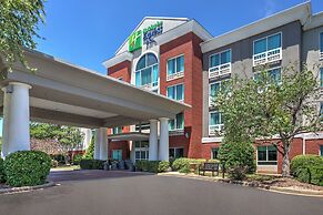 Holiday Inn Express I-26 & Us 29 At Westgate Mall by IHG