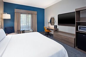 Holiday Inn Express I-26 & Us 29 At Westgate Mall by IHG