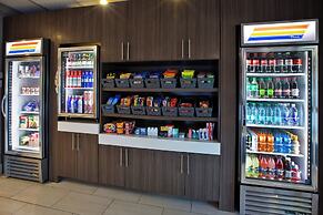 Holiday Inn Express I-26 & Us 29 At Westgate Mall by IHG