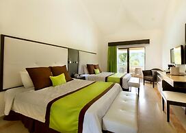 Viva Dominicus Palace by Wyndham, A Trademark All Inclusive