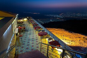 Oryx Grand Jebel Hafeet
