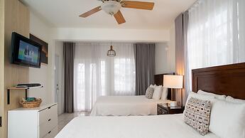 Lazy Parrot Inn