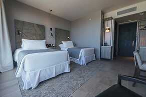 Hotel Cabo De Hornos