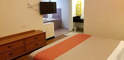 FairBridge Inn Express North Lima