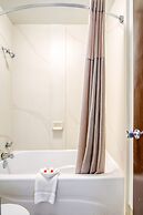 FairBridge Inn Express North Lima