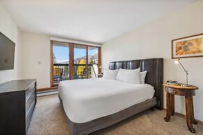 The Vail Spa Condominiums