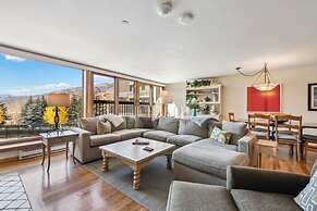 The Vail Spa Condominiums