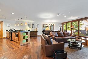 The Vail Spa Condominiums