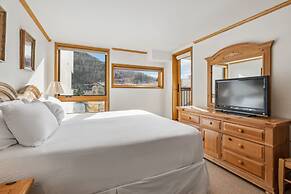 The Vail Spa Condominiums