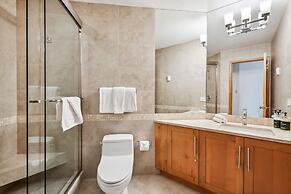 The Vail Spa Condominiums