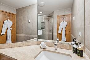 The Vail Spa Condominiums
