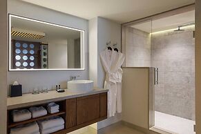 The Westin Detroit Metropolitan Airport