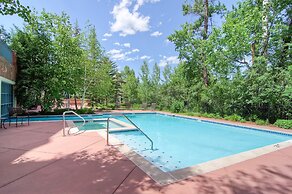 Oxford Court by East West Hospitality