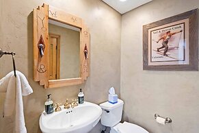 Oxford Court by East West Hospitality