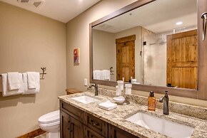 Oxford Court by East West Hospitality