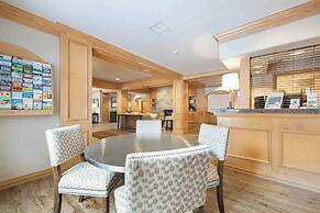 Oxford Court by East West Hospitality