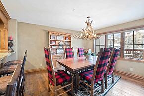 Oxford Court by East West Hospitality