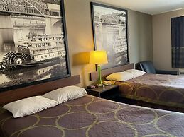 Super 8 by Wyndham Chattanooga/East Ridge