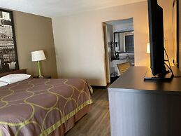 Super 8 by Wyndham Chattanooga/East Ridge