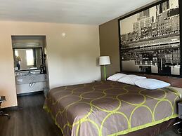 Super 8 by Wyndham Chattanooga/East Ridge