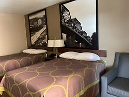 Super 8 by Wyndham Chattanooga/East Ridge