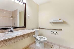 Best Western Plus Villa Del Lago Inn Patterson