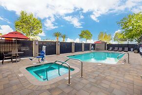 Best Western Plus Villa Del Lago Inn Patterson