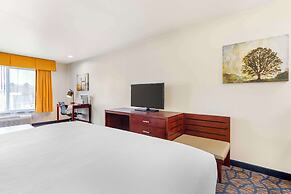 Best Western Plus Villa Del Lago Inn Patterson