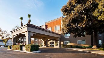 Best Western Plus Villa Del Lago Inn