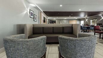 Holiday Inn Express & Suites Regina-South by IHG