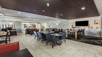 Holiday Inn Express & Suites Regina-South by IHG