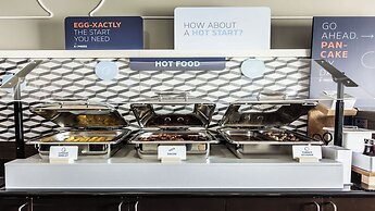 Holiday Inn Express & Suites Regina-South by IHG