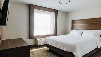 Holiday Inn Express & Suites Regina-South by IHG