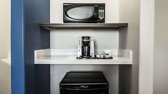 Holiday Inn Express & Suites Regina-South by IHG