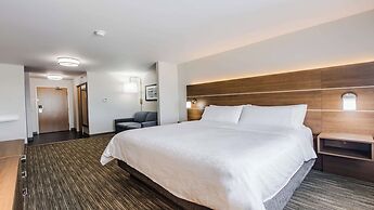 Holiday Inn Express & Suites Regina-South by IHG