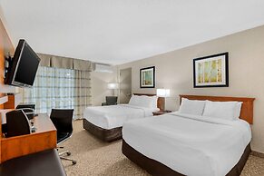 Clarion Hotel & Suites