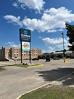 Clarion Hotel & Suites