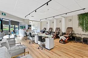 Oceanfront Suites at Cowichan Bay