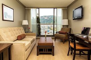 Oceanfront Suites at Cowichan Bay