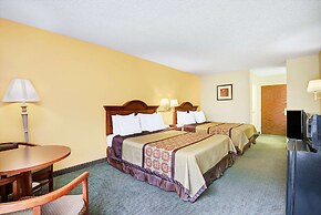 Days Inn by Wyndham Burlington East